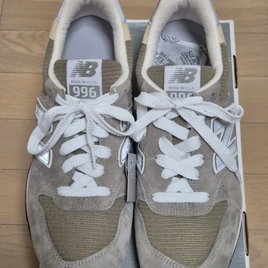 뉴발란스 996gr us10.5 made in usa