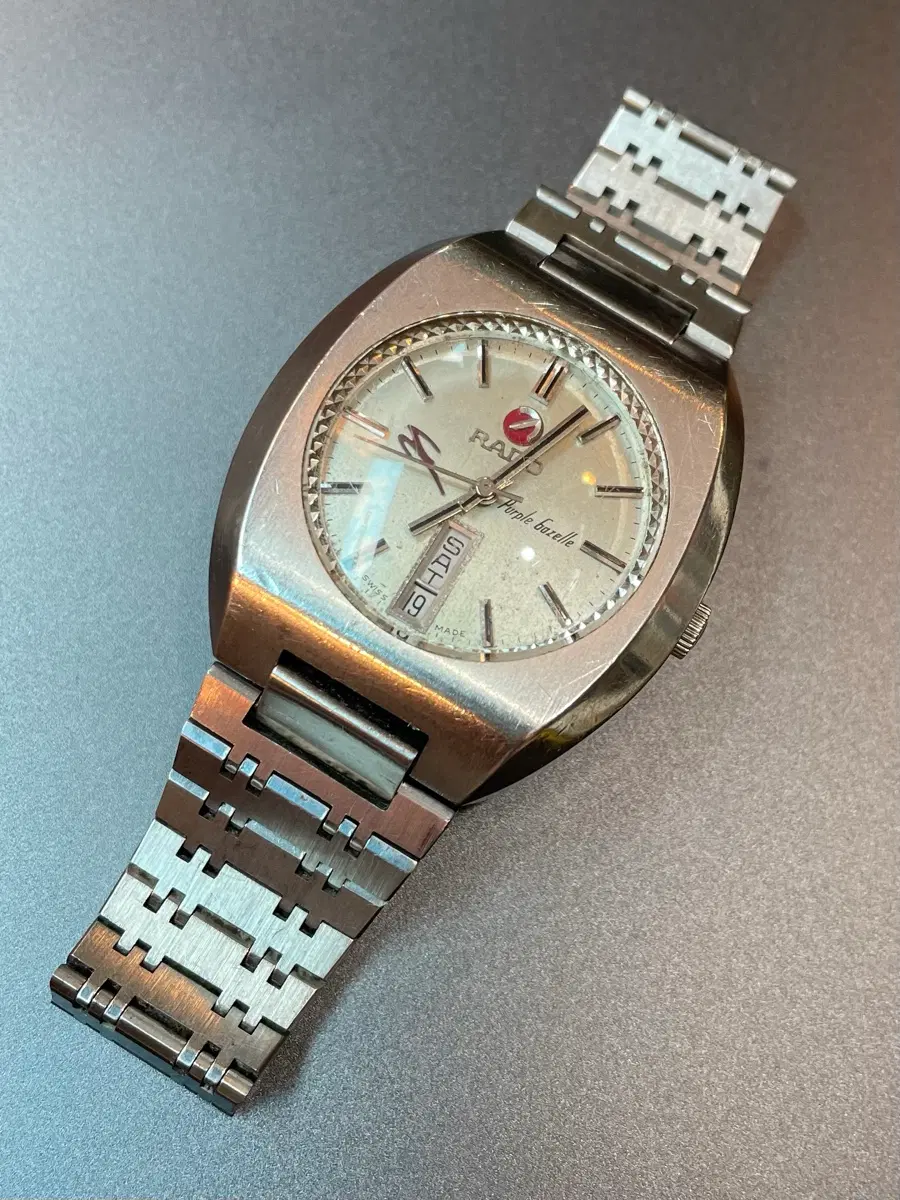 라도 퍼플 가젤(RADO Purple Gazelle)