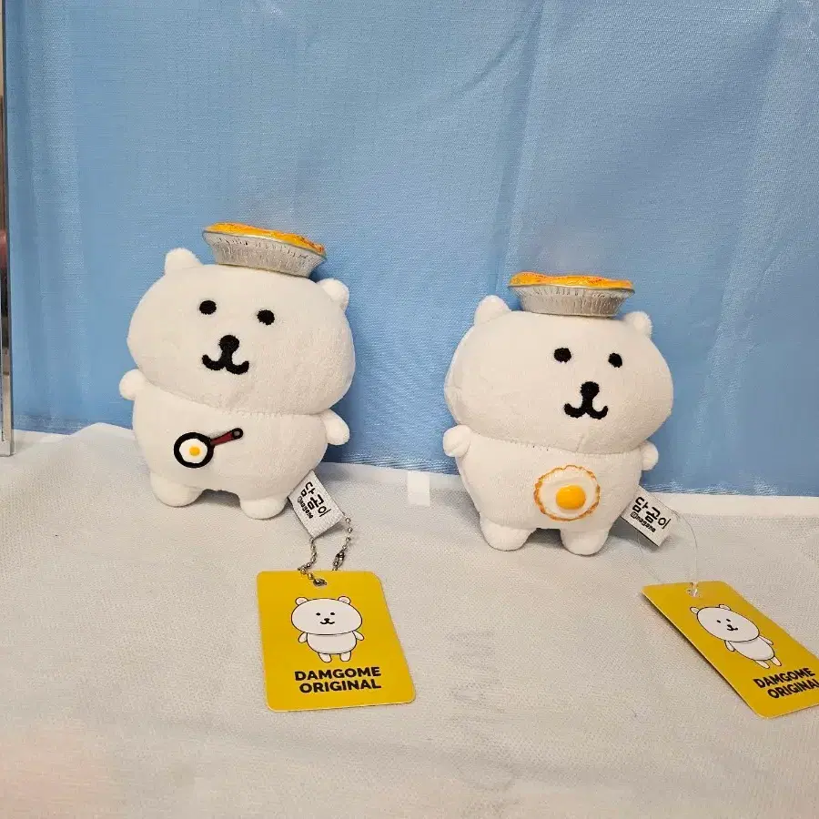 담곰이 에그타르트 계란후라이 프라이팬 인형 키링 12cm 가방고리 키링 인형 태그있음 새상품