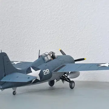 타미야 1/48 F4F-4 와일드캣 완성품 전투기 프라모델