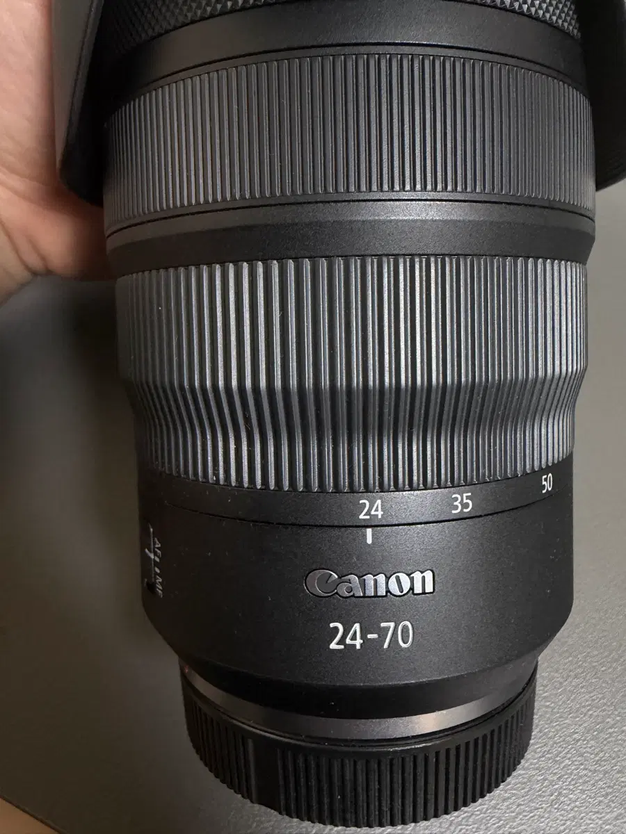 캐논 RF 24-70mm F2.8 L IS USM 판매합니다.