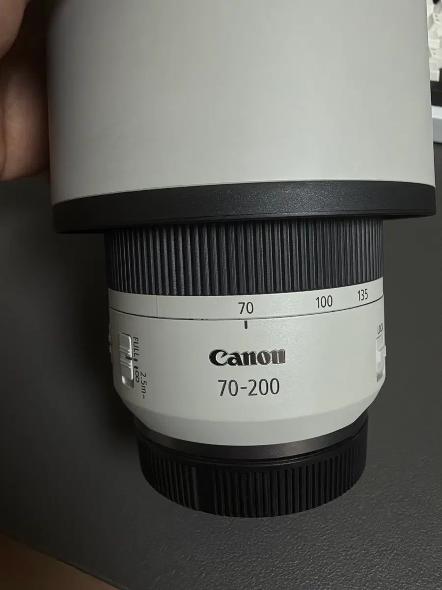 캐논 RF 70-200mm F4 L IS USM 판매합니다.