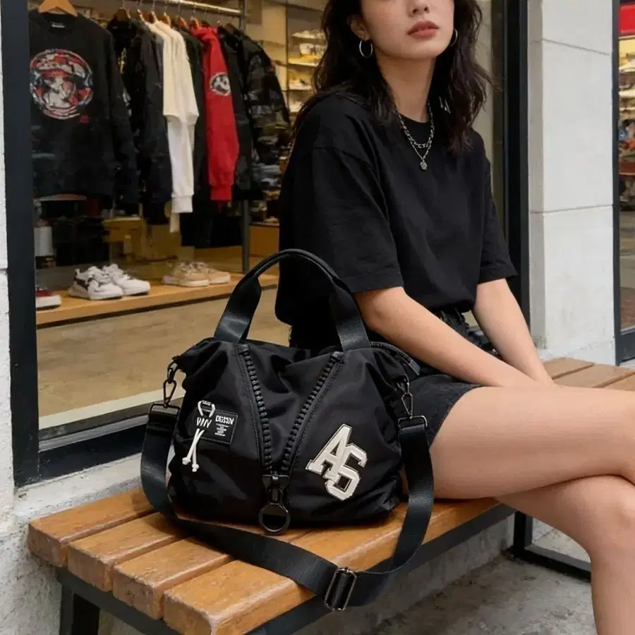 가벼운데 감성까지 A6데일리백! 자수 포인트 뿜뿜