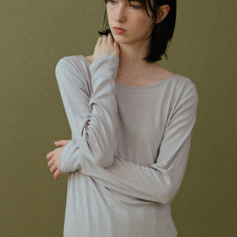 어그스트 슬림 포트 넥 롱 슬리브 그레이 UGST slim boat neck long sleeve_gray