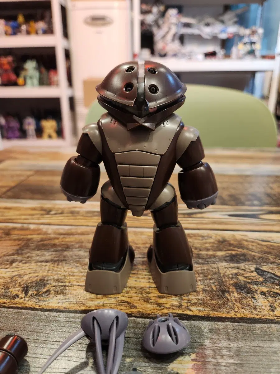 HG 앗가이 건담