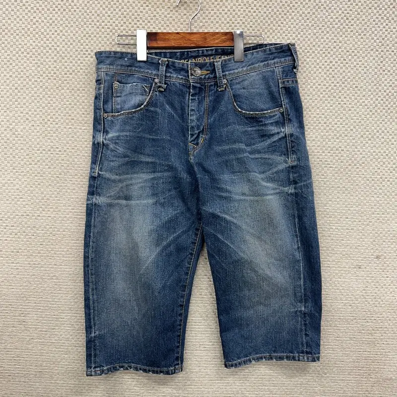 빈폴 데님 반바지 32인치 D09875