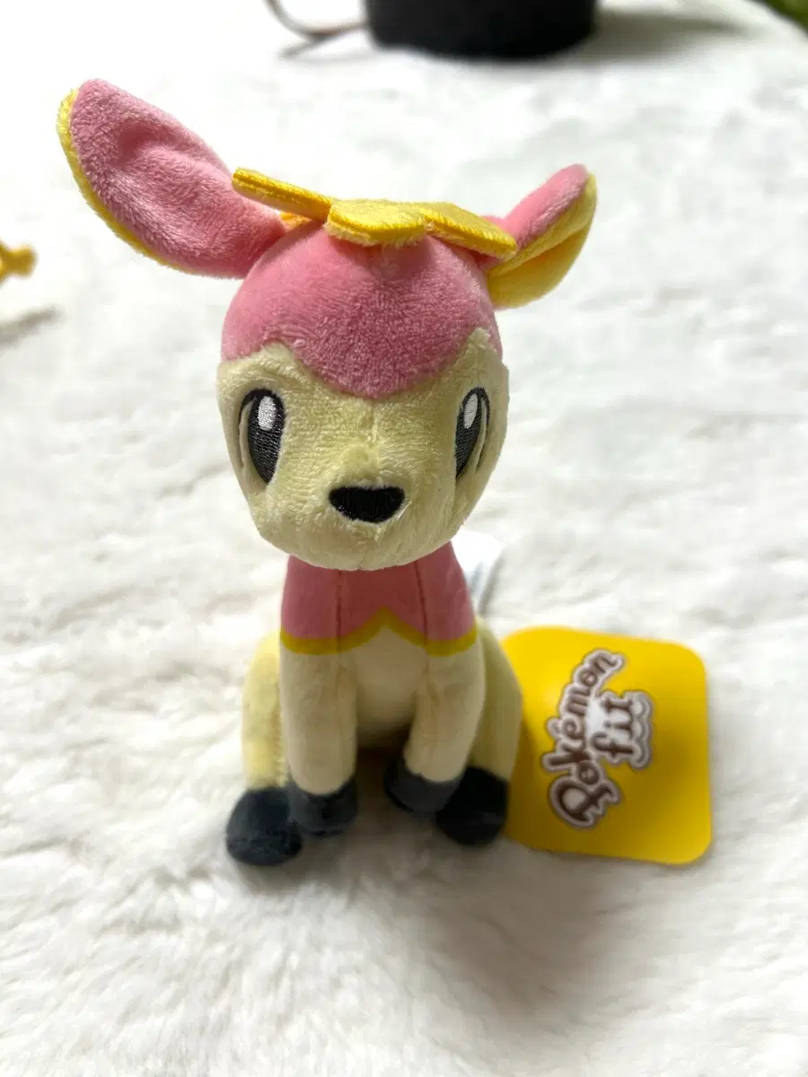 포켓몬핏 사철록(봄) 인형(택O)