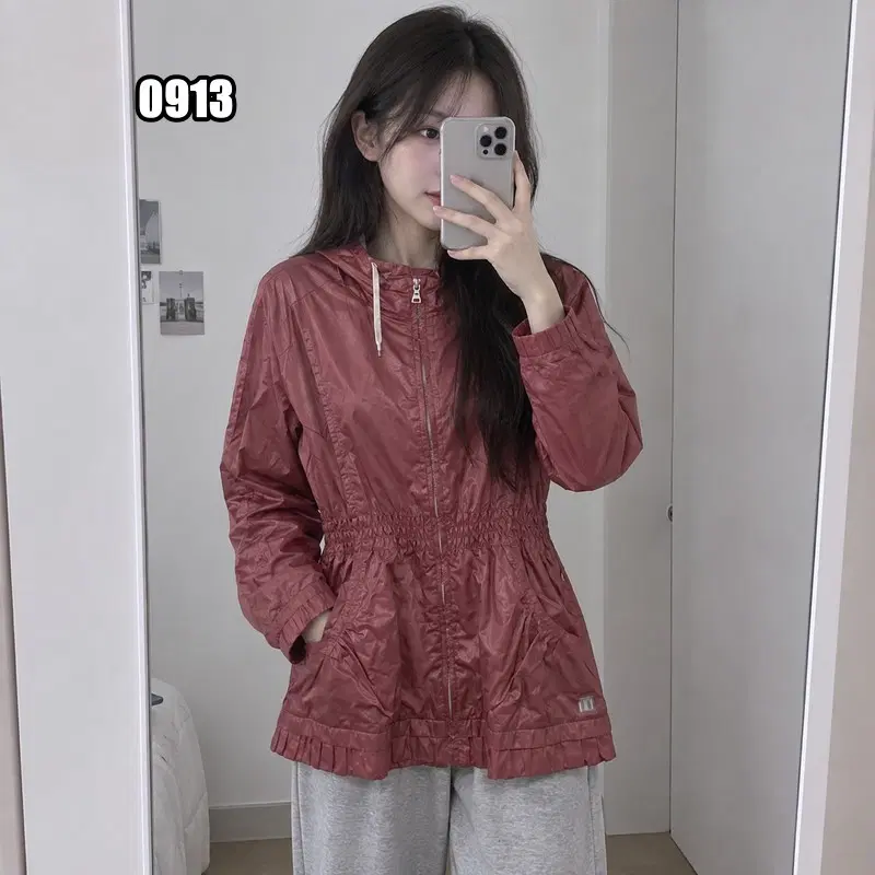 L 톰보이 허리 스트링 디테일 후드 바람막이 점퍼