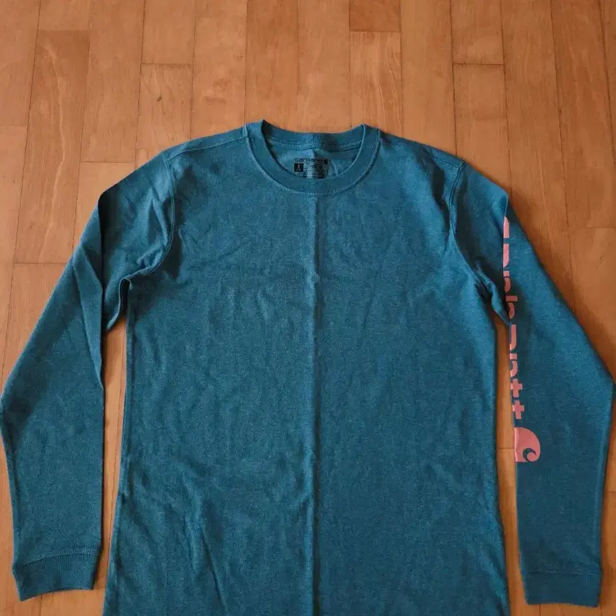 칼하트 시그니처 슬리브 로고 긴팔 티셔츠 (Carhartt Loose Fit Heavyweight Long-Sleeve Graphic Logo T-Shirt