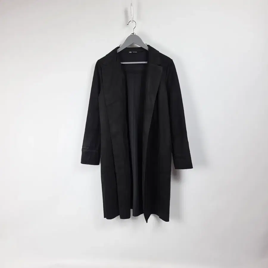자라 블랙 스웨이드 오픈 코트 여 95. 260921