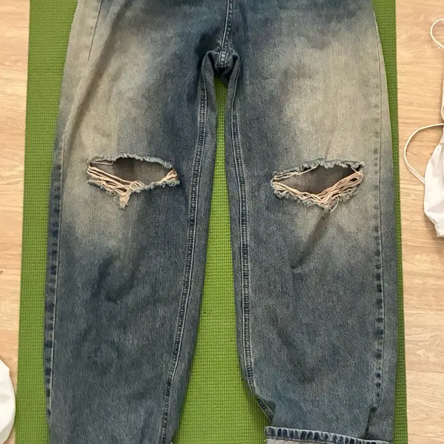 택포 빈티지 워싱 데미지 와이드 청바지 하이웨스트 찢청 코디 기본템