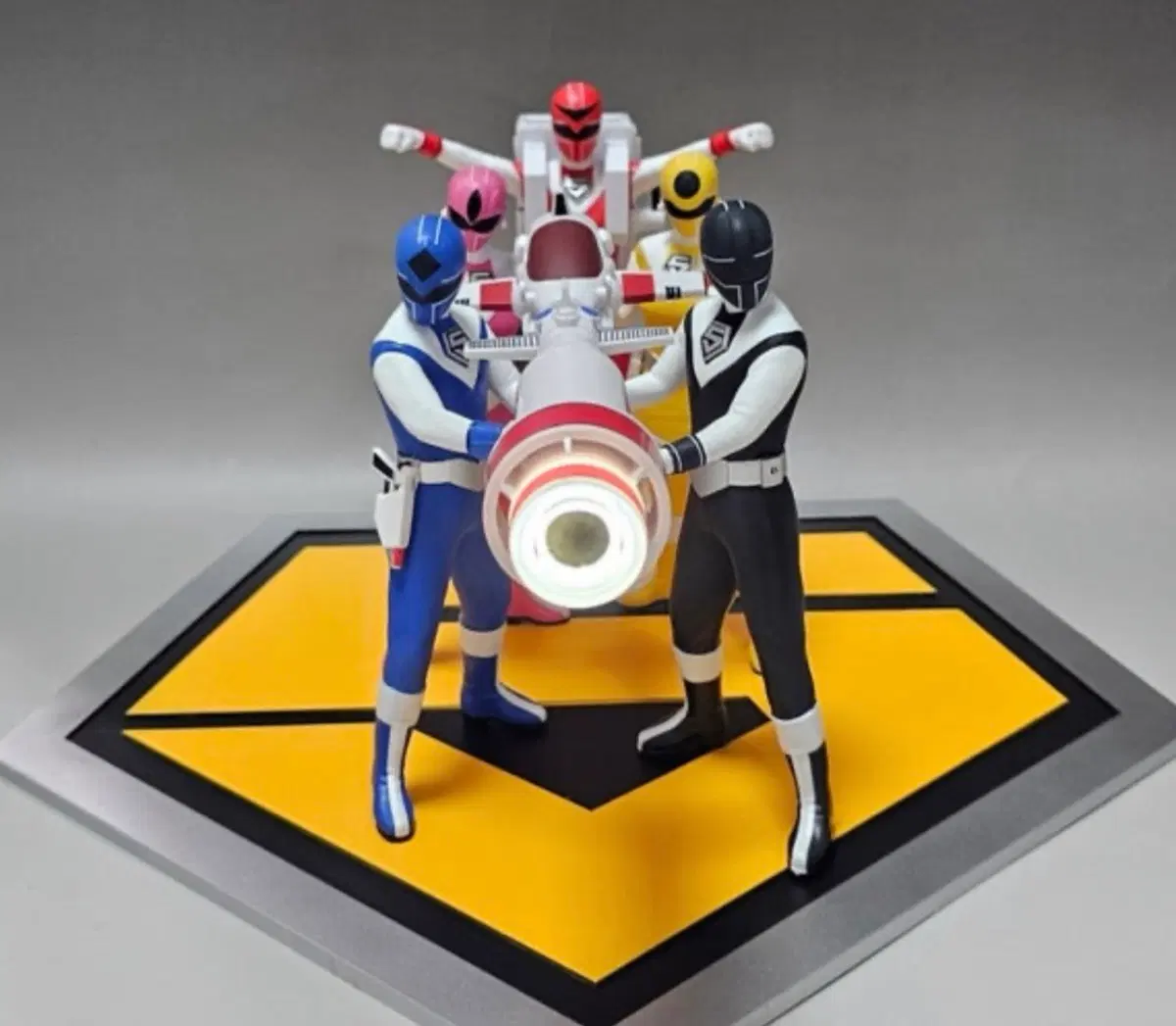 mask man 마스크맨 쇼트봄버 피규어 무드등