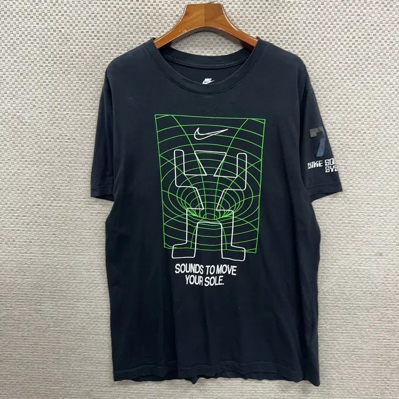 나이키 반팔티 M D09857