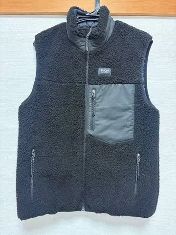 TAION MOUNTAIN WEAR 리버서블 베스트