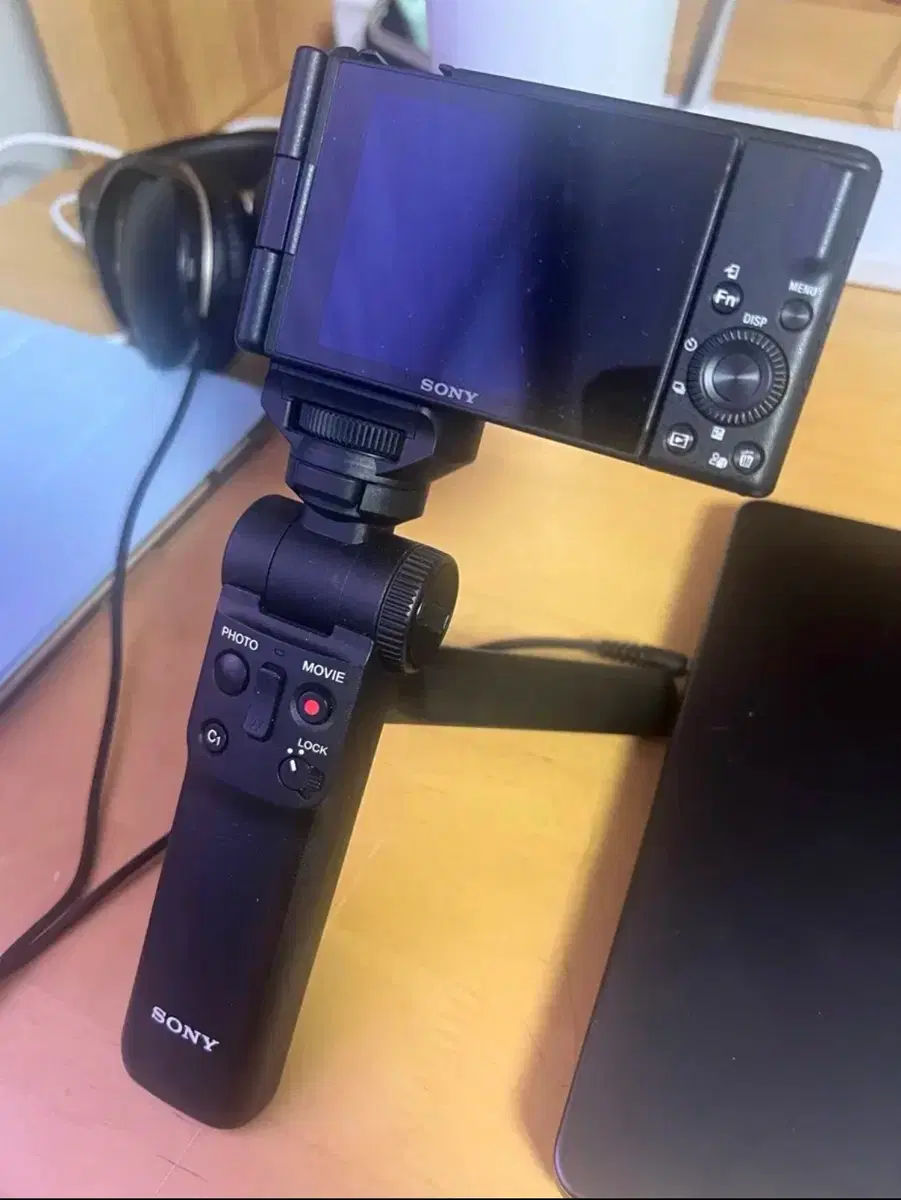 소니 브이로그용 카메라 ZV-1F 중고 판매