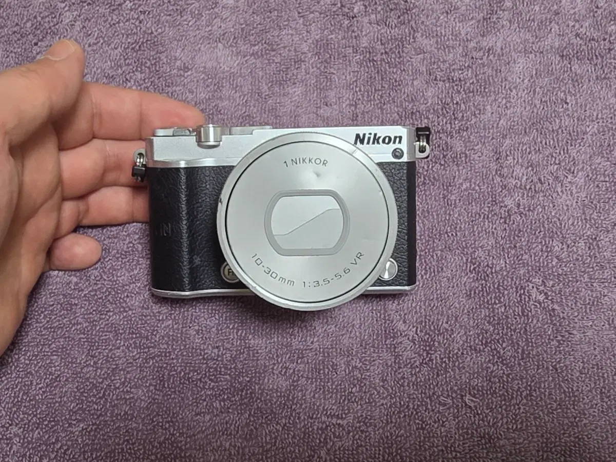 니콘 1 J5 실버 디지털 카메라 10-30mm VR 렌즈 부품용