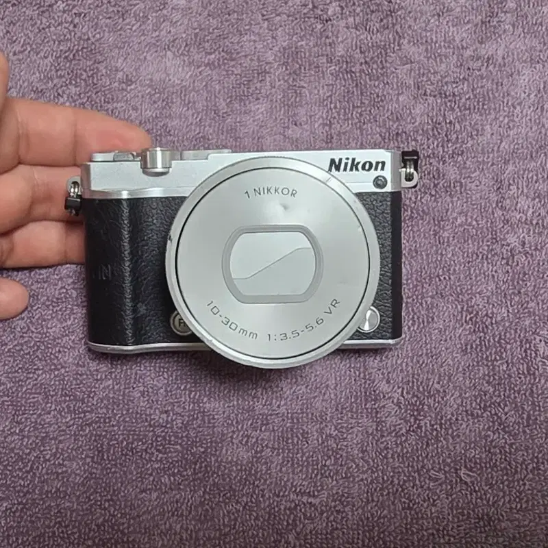 니콘 1 J5 실버 디지털 카메라 10-30mm VR 렌즈 부품용
