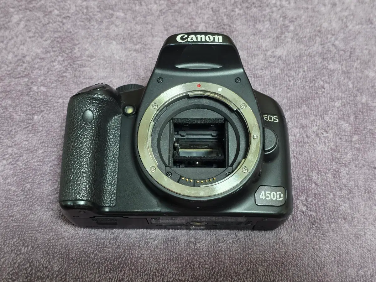 캐논 EOS 450D 단품입니다