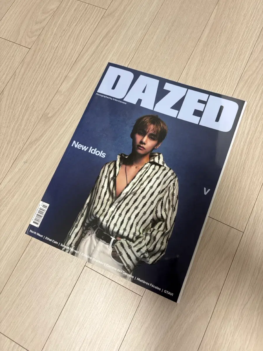 [국내 입고 예정] BTS 뷔 V 김태형 커버 - DAZED 영국 2026 가을호