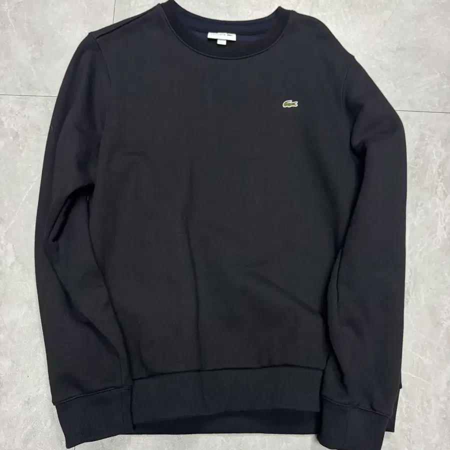 100 라코스테 LACOSTE 맨투맨