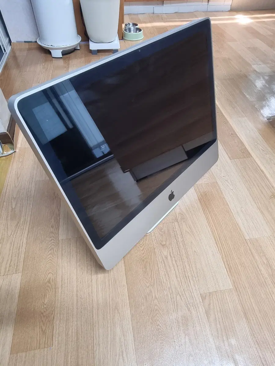 오래된 애플아이맥 A1225 팜니다