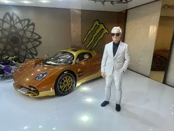 미사용 핸드메이드 1/18 파가니 CEO 오너 피규어