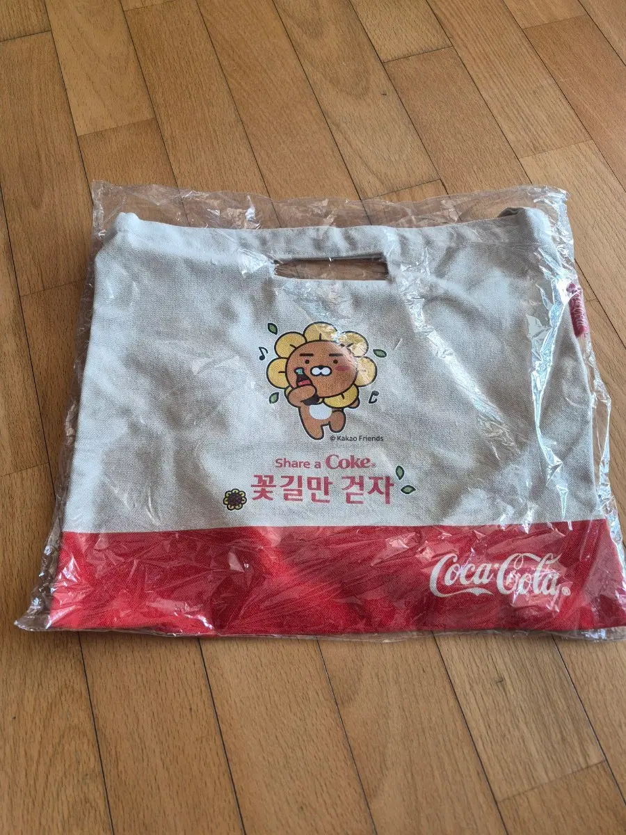 카카오프렌즈 코카콜라 콜라보 에코백 2종 일괄 미개봉