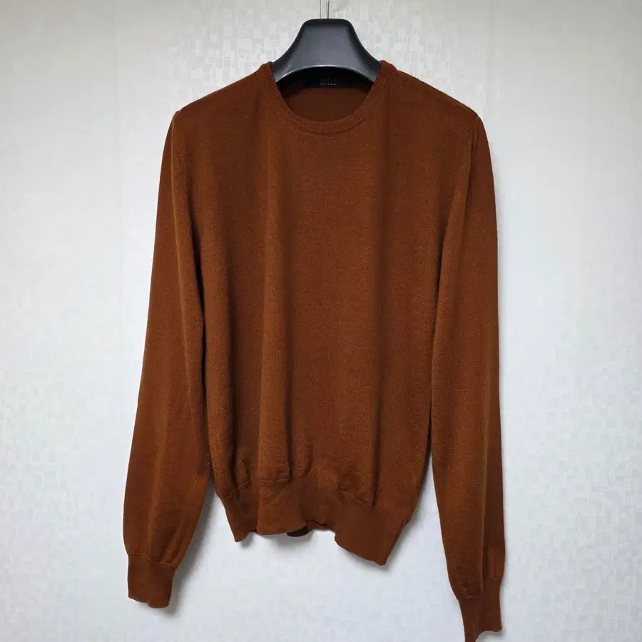 VNECK 이탈리아 / 메리노 울 니트 크루넥 브라운 50 / 상태 양호