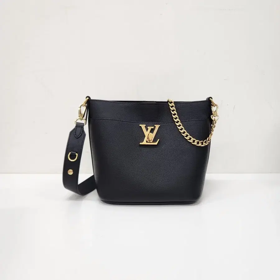 [온드중고명품] 루이비통 락 앤드 워크 숄더백 버킷백