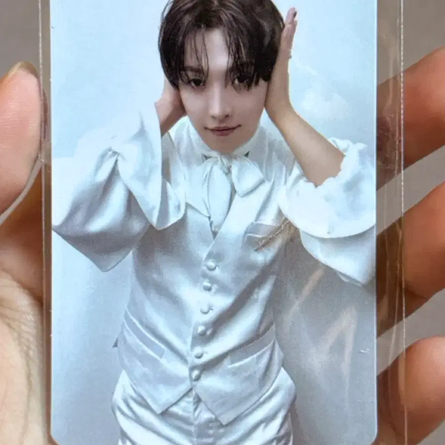 에이티즈 애니티즈 인 데자뷰 팝업 홍중