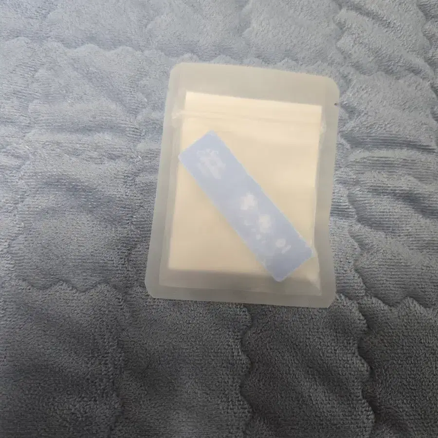 리센느 팝업 원이 네임텍 판매합니다!