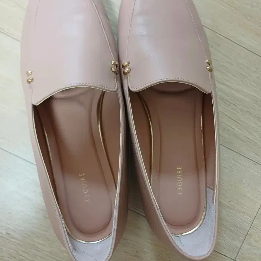 에스콰이어로퍼245