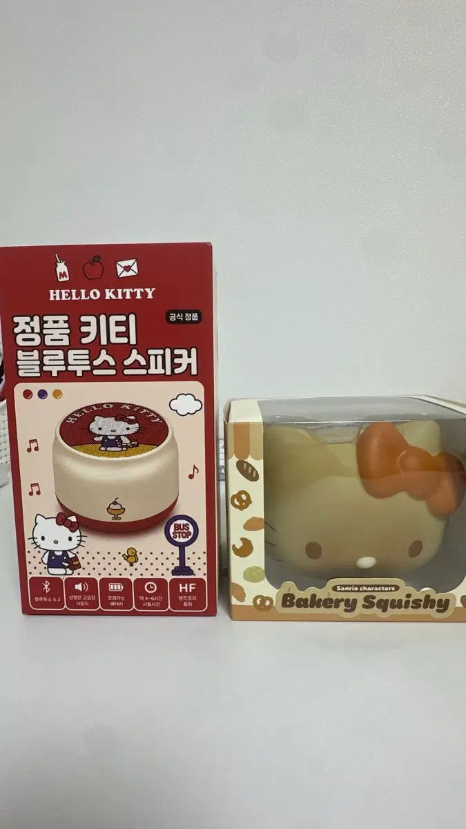 정품 헬로키티 블루투스 스피커 +베이커리 스퀴시