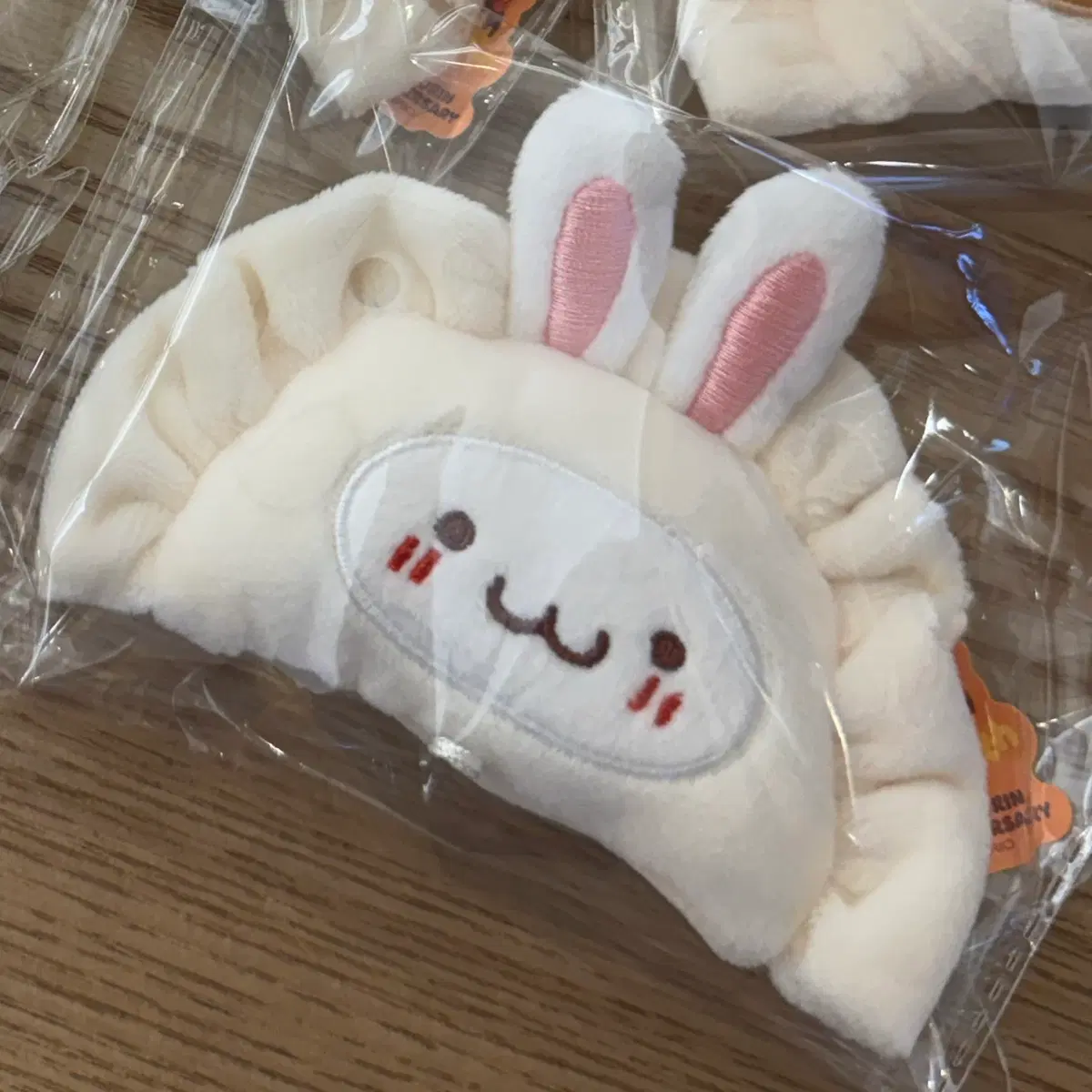 폼폼푸린 와앙만두 교자 페이스 파우더