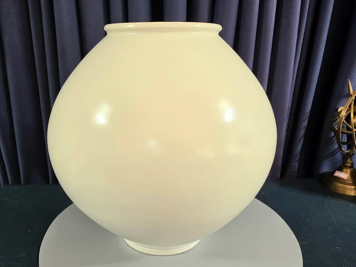 [태광 박수재]  무광 달항아리 (33cm)