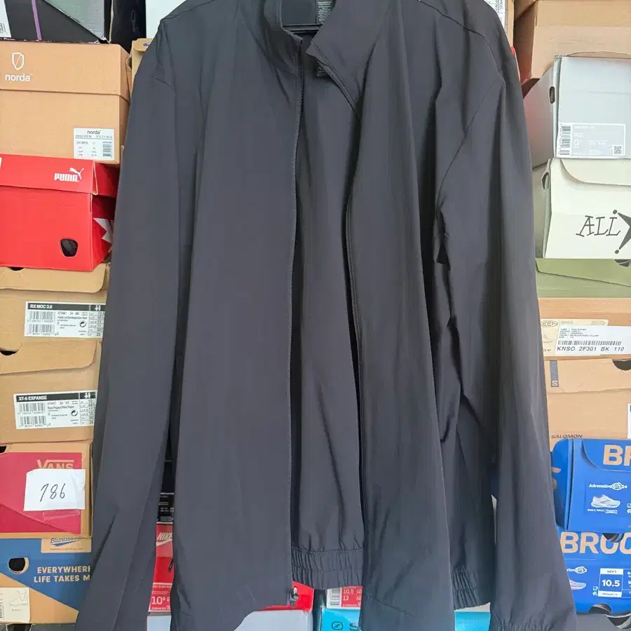 [XL]룰루레몬 제로드 인 트랙 재킷 블랙