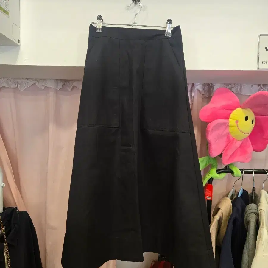 블랙 롱 스커트