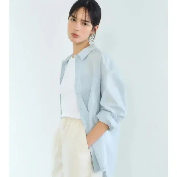 공드린 센느 셔츠 레몬 . 소프트블루 각각 판매