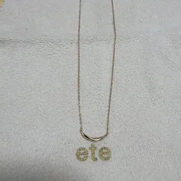 ete 목걸이 크레센트 문