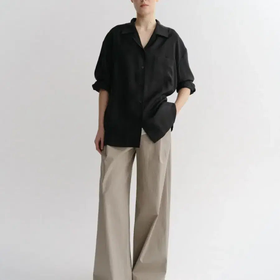 이아 EAAH Side Tuck Pants (Taupe)
