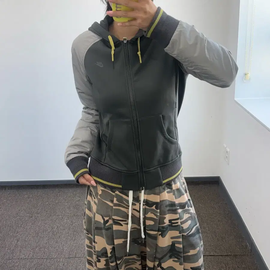 Nike 나이키 카키 배색 점퍼 후드집업