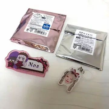 AVAM 츠키미노 아야 메지루시 참, 산리오 콜라보 아크릴 네임 배지