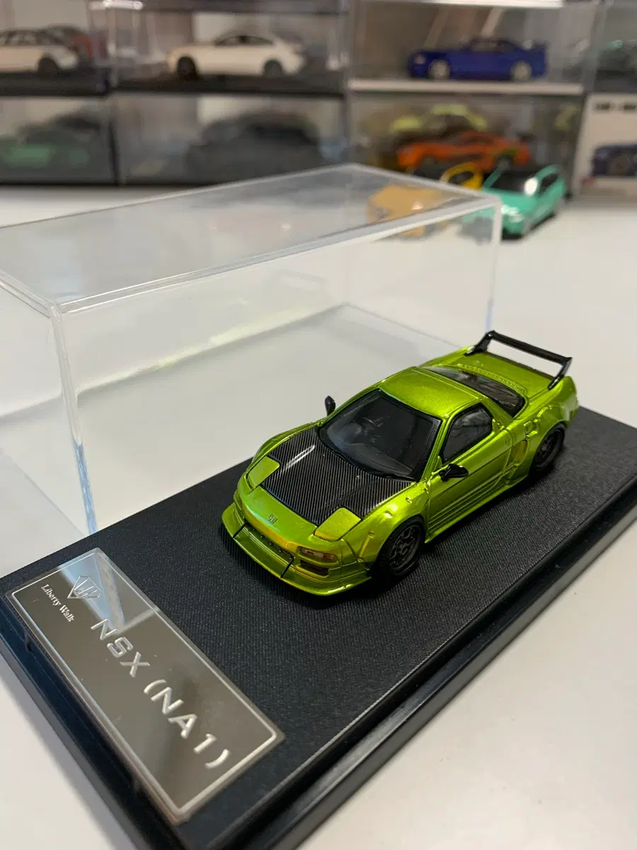 Liberty Walk 리버티워크 Honda 혼다 NSX NA1 1:64 스케일 판매합니다(케이스 포함)
