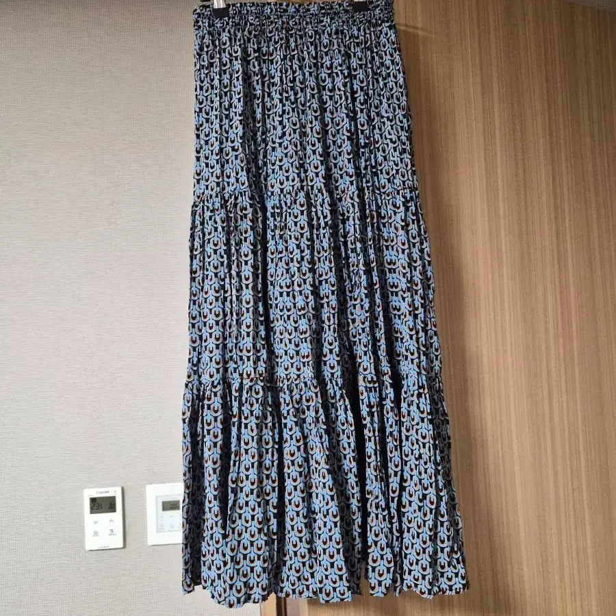 블루 패턴 캉캉 롱 스커트