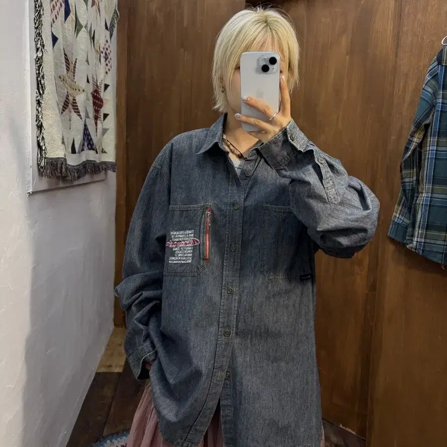 챔피온 빈티지 투포켓 데님 셔츠 h560
