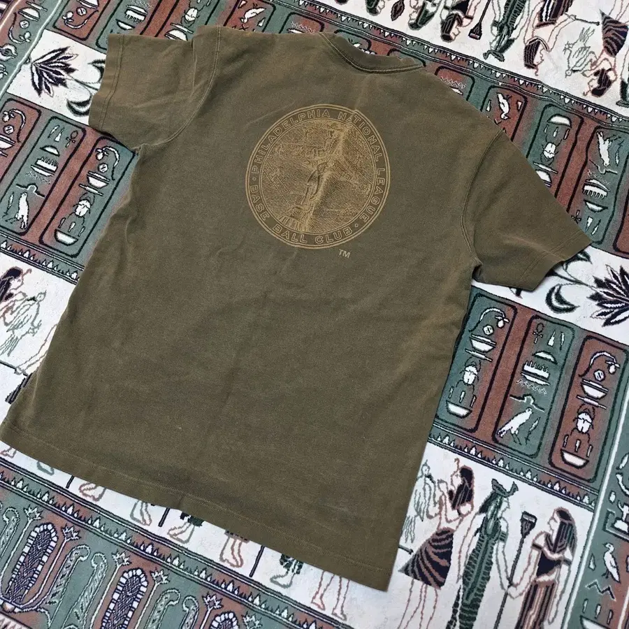 뉴에라(Newera) 20ss 빈티지 카키 워크웨어 무드 반팔 티셔츠