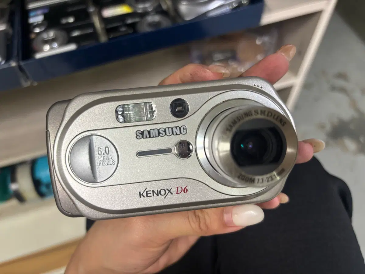 삼성 케녹스 D6 디지털 카메라