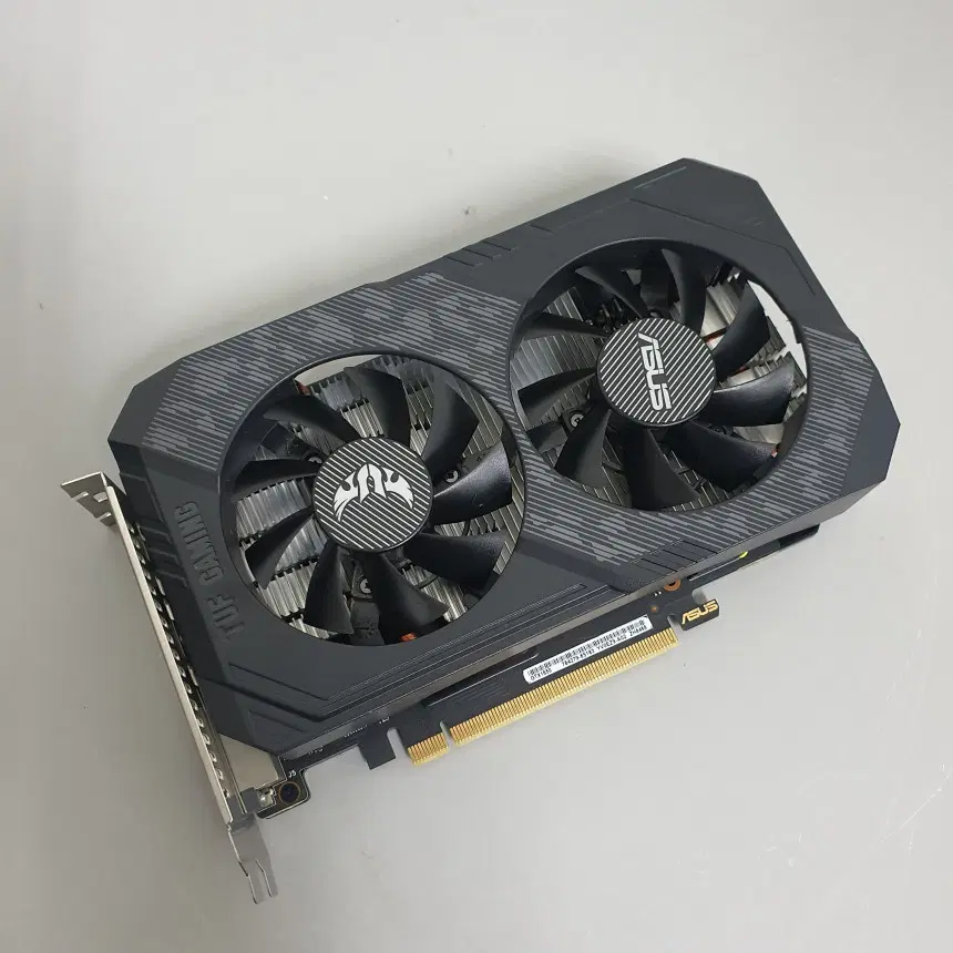 [무료배송] 중고 ASUS TUF Gaming 지포스 GTX 1650 그래픽카드 D6 4GB