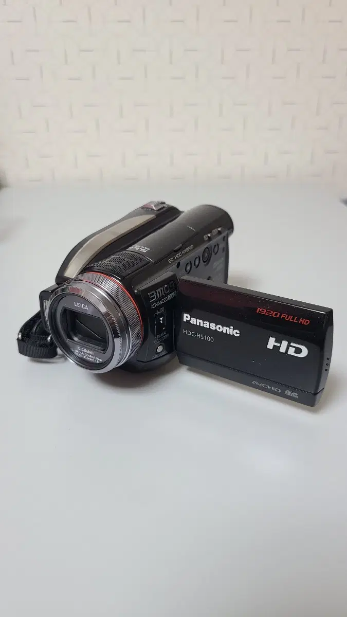 파나소닉 HDC-HS100 캠코더(12배 광학 줌)