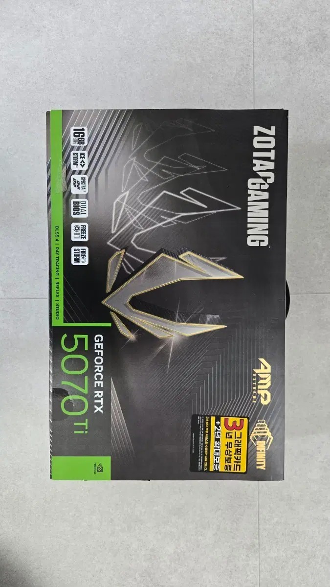 조텍 게이밍 GeForce RTX 5070Ti AMP 그래픽카드